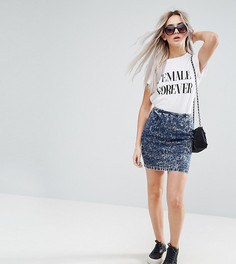 Синяя джинсовая мини-юбка с эффектом кислотной стирки ASOS PETITE - Синий
