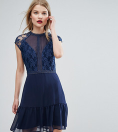 Платье мини с контрастным кружевом и баской Elise Ryan - Темно-синий