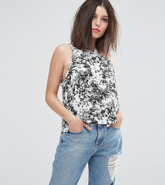 Свободный топ с принтом ASOS PETITE - Мульти