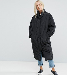 Утепленное пальто с варежками ASOS PETITE - Черный
