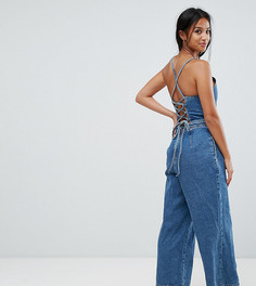 Джинсовый комбинезон со шнуровкой ASOS PETITE - Синий