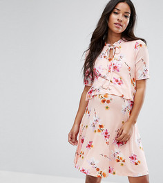 Двухслойное платье с завязкой и оборкой ASOS Maternity NURSING - Мульти