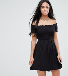 Легкое присборенное платье с открытыми плечами ASOS PETITE - Черный