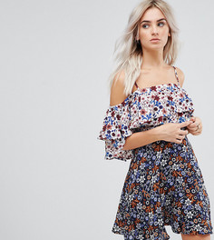 Короткое приталенное платье с цветочным принтом и оборками Boohoo Petite - Мульти