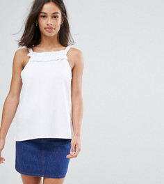 Топ на бретельках с квадратным вырезом и оборками ASOS PETITE - Белый