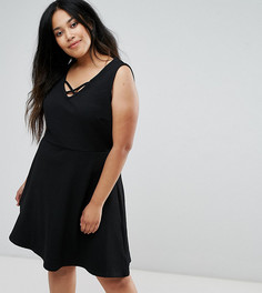 Короткое приталенное платье с решетчатой отделкой New Look Curve - Черный