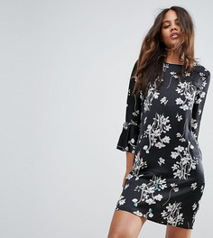 Платье с цветочным принтом Vero Moda Tall - Черный