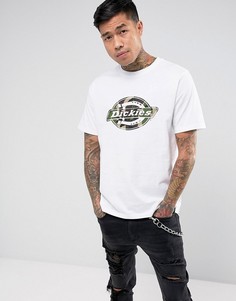 Футболка с крупным камуфляжным логотипом Dickies - Белый