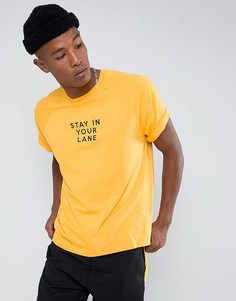 Футболка с вышивкой и рукавами реглан Night Addict - Желтый