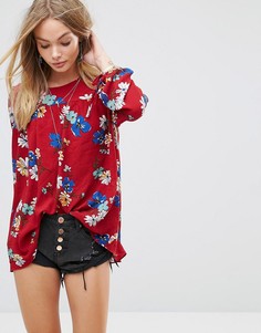 Свободный топ с цветочным принтом Glamorous - Красный