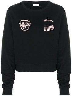 Flirting jumper Chiara Ferragni
