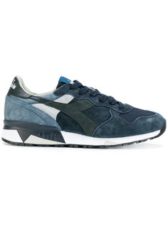 кроссовки с панельным дизайном Diadora