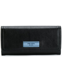classic continental wallet Prada