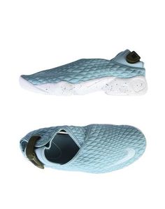 Низкие кеды и кроссовки Nike