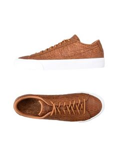 Низкие кеды и кроссовки Nike