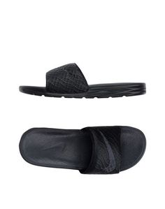 Сандалии Nike