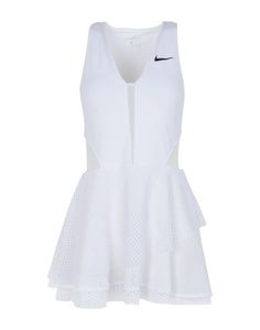 Короткое платье Nike