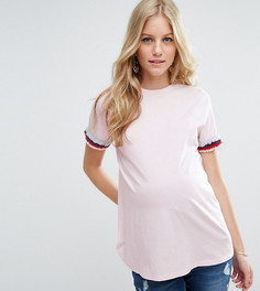 Футболка с бахромой на рукавах ASOS Maternity - Розовый