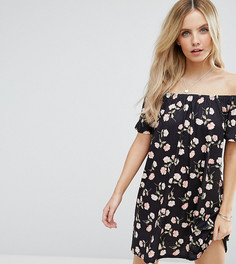 Платье с открытыми плечами и цветочным принтом ASOS PETITE - Мульти