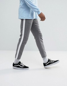 Серые укороченные брюки с полосками по боками ASOS - Серый