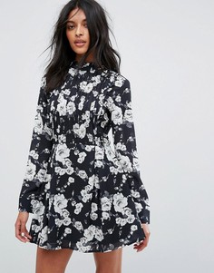 Короткое приталенное платье с длинными рукавами и цветочным принтом Unique 21 - Синий