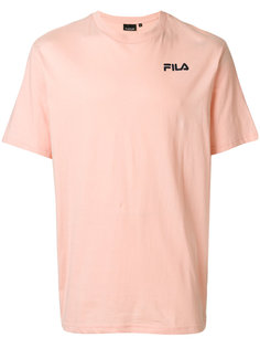 футболка с логотипом на груди Fila