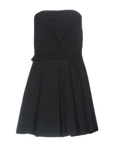 Короткое платье Victoria Beckham