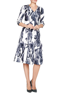 DRESS Peperuna