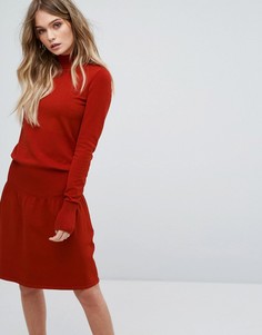 Трикотажное платье с присборенной талией Y.A.S - Красный