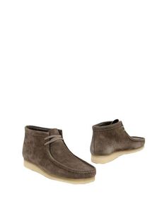 Полусапоги и высокие ботинки Clarks Originals