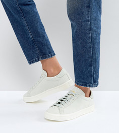 Светло-зеленые кроссовки adidas Originals Court Vantage - Зеленый