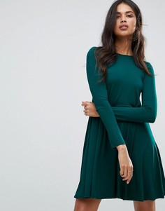 Свободное платье с длинными рукавами Boohoo - Зеленый