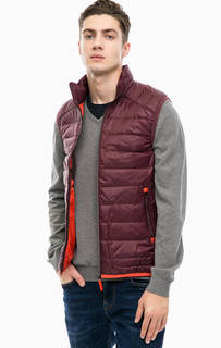 Бордовый жилет с воротником-стойкой S.Oliver