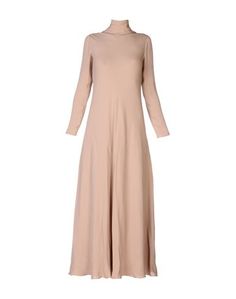 Длинное платье Valentino