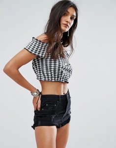 Присборенный клетчатый топ с широким вырезом River Island - Мульти