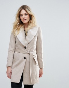 Куртка с поясом и отделкой из искусственного меха Vero Moda - Кремовый