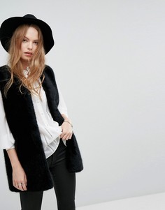 Жилет из искусственного меха New Look - Черный
