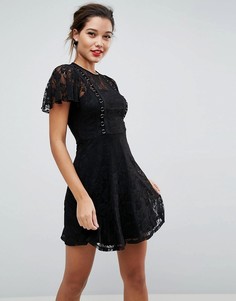 Кружевное приталенное платье мини с отделкой люверсами ASOS - Черный