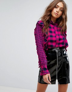 Клетчатая рубашка с оборками Boohoo - Розовый