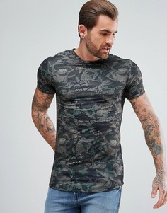 Обтягивающая футболка с камуфляжным принтом и закругленным краем River Island - Зеленый