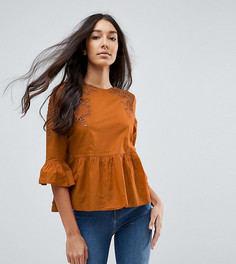 Топ с баской и вышивкой New Look Tall - Красный