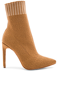 Ботильоны с каблуком delta - Chrissy Teigen