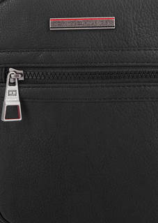 Кожаная сумка через плечо Tommy Hilfiger