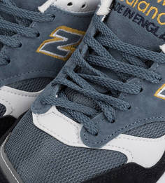 Синие кроссовки из замши и текстиля New Balance