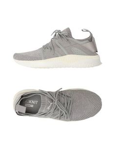 Низкие кеды и кроссовки Puma