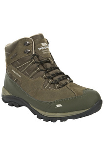 boots Trespass