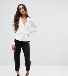 Укороченные креповые брюки-сигареты ASOS PETITE - Черный