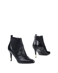 Полусапоги и высокие ботинки Guess