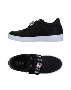 Низкие кеды и кроссовки Guess