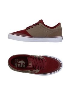 Низкие кеды и кроссовки Etnies